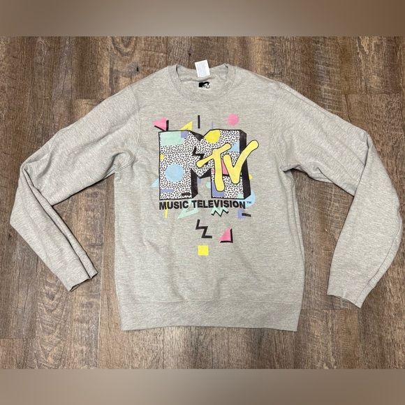 NWOT size S MTV Retro Shape Design Logo Sweatshirt - Picture 1 of 2